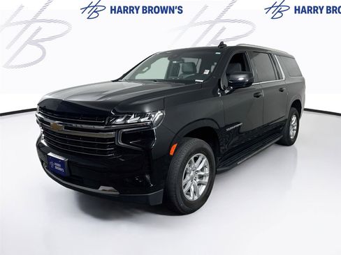 Used 2023 Chevrolet Suburban LT AWD/4WD image 1
