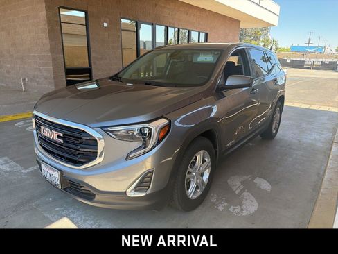 Certified 2021 GMC Terrain SLE FWD image 1