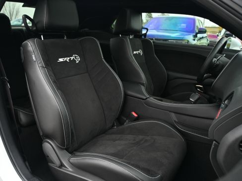 Used 2023 Dodge Challenger SRT Hellcat image 18