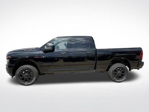New 2026 RAM 2500 Big Horn AWD/4WD image 5