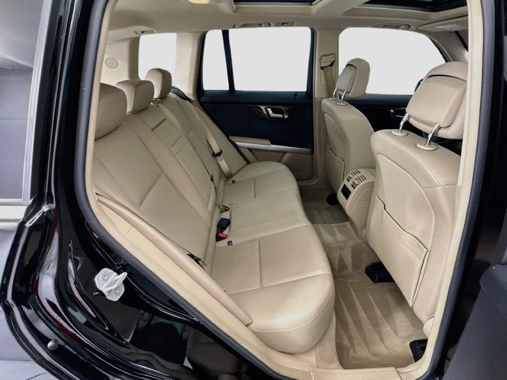 Used 2010 Mercedes-Benz GLK 350 2WD image 19