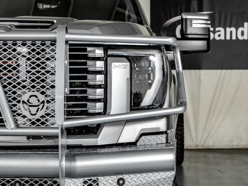 Used 2025 GMC Sierra 3500 Denali w/ Denali Reserve Package AWD/4WD image 43