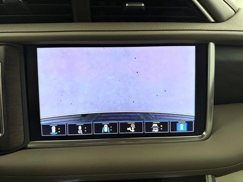 Used 2021 GMC Yukon Denali AWD/4WD image 21