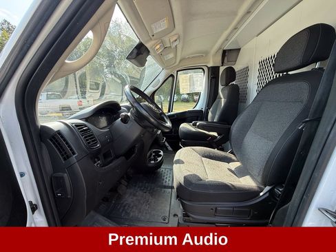 Used 2024 RAM ProMaster 2500 w/ Premium Convenience Group FWD image 13