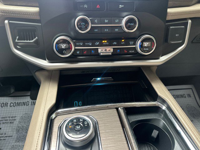 Used 2024 Ford Expedition Limited RWD image 16
