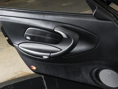 Used 2005 Porsche 911 Turbo image 17