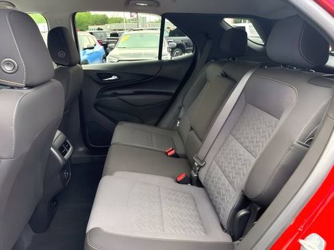 Used 2022 Chevrolet Equinox LT AWD/4WD image 21