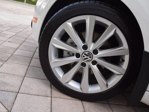 Used 2013 Volkswagen Golf TDI image 83