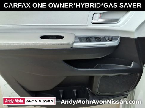 Used 2025 Toyota Sienna XLE FWD image 15