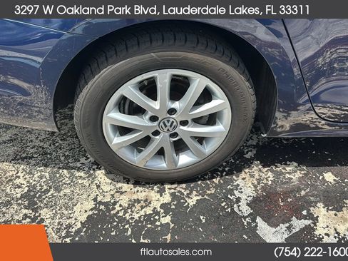 Used 2014 Volkswagen Jetta SE FWD image 15