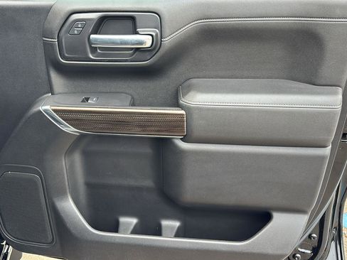 Used 2020 Chevrolet Silverado 1500 LT w/ All-Star Edition image 22