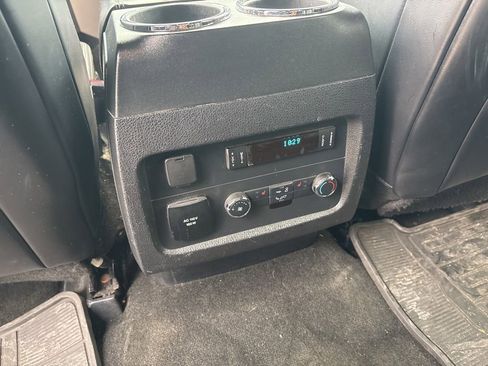 Used 2016 Ford Expedition Platinum image 21