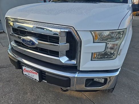 Used 2015 Ford F150 XLT image 16