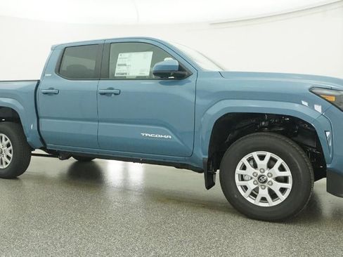 New 2026 Toyota Tacoma SR5 image 28