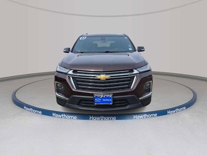 Used 2023 Chevrolet Traverse LT