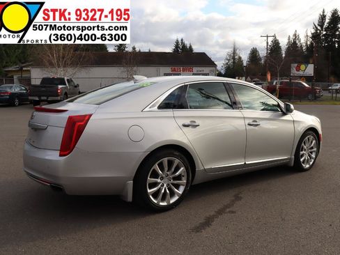 Used 2016 Cadillac XTS Luxury w/ Driver Awareness Package AWD/4WD image 11