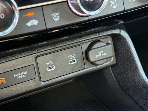 Used 2025 Honda Civic LX image 24