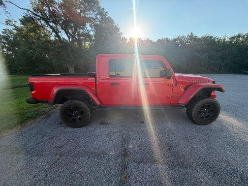 Used 2022 Jeep Gladiator Mojave w/ LED Lighting Group AWD/4WD image 8