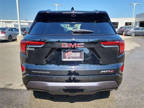 New 2026 GMC Terrain AT4 w/ Technology Package II image 4