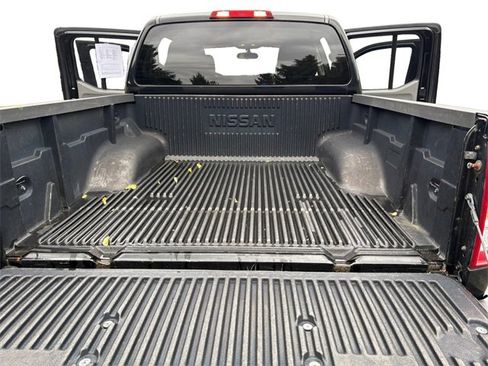 Used 2012 Nissan Frontier SV w/ Sport Appearance Pkg image 12