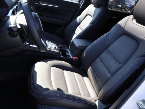 Used 2025 MAZDA CX-5 Signature image 48