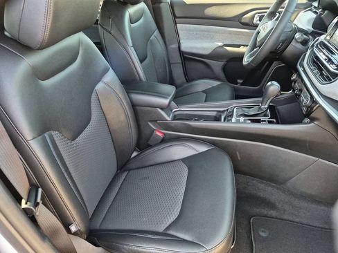 Used 2025 Jeep Compass Latitude AWD/4WD image 30