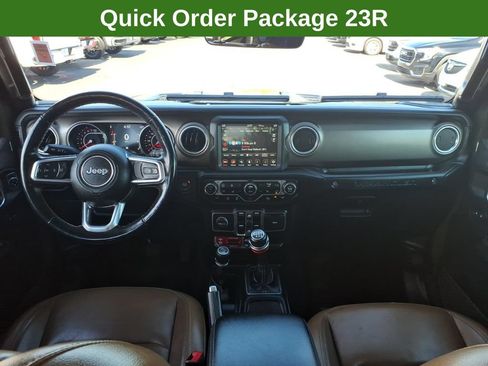 Used 2021 Jeep Wrangler Unlimited Rubicon AWD/4WD image 16