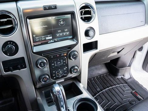 Used 2014 Ford F150 FX4 w/ Equipment Group 402A Luxury AWD/4WD image 18