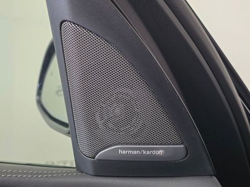 New 2026 BMW X7 xDrive40i AWD/4WD image 16