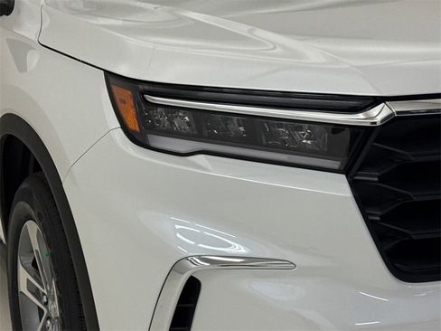 New 2025 Honda Pilot EX-L image 5