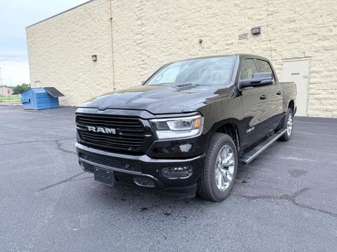 Used 2024 RAM 1500 Laramie AWD/4WD image 1