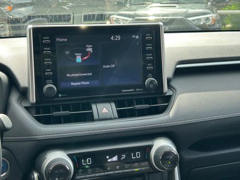 Used 2021 Toyota RAV4 XLE w/ Convenience Package AWD/4WD image 21