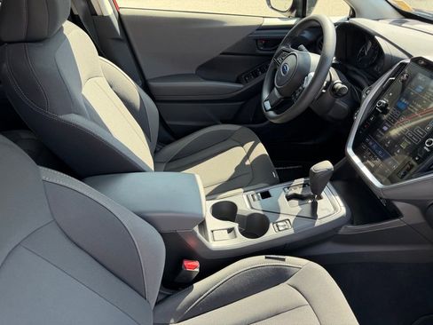 Used 2025 Subaru Crosstrek 2.0i Premium image 16