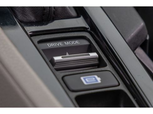 Used 2023 Honda Accord EX-L image 25