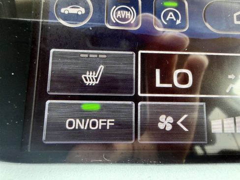 Used 2025 Subaru Outback Premium AWD/4WD image 45
