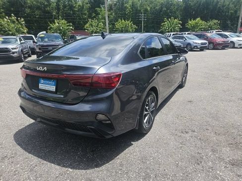 Used 2022 Kia Forte LXS FWD image 6