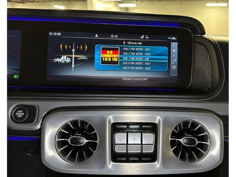 Used 2024 Mercedes-Benz G 63 AMG 4MATIC w/ Seat Comfort Package image 30