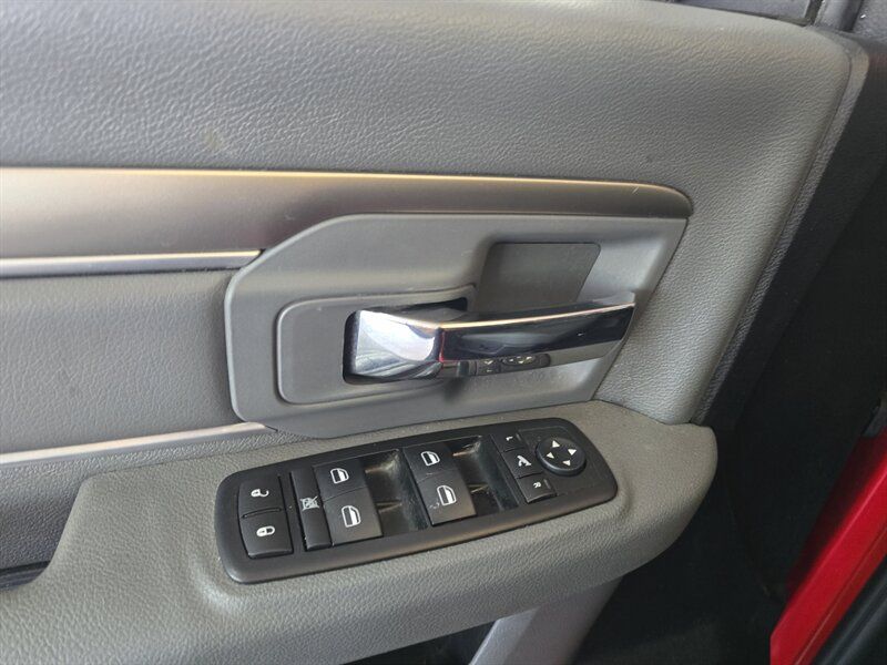 Used 2015 RAM 1500 Big Horn AWD/4WD image 17