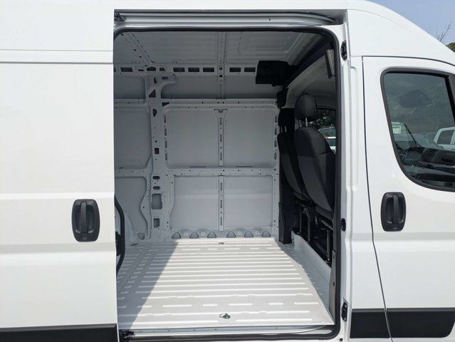 New 2026 RAM ProMaster 1500 FWD image 16