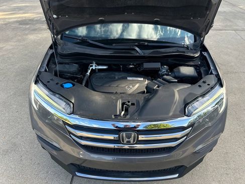 Used 2016 Honda Pilot Touring image 25