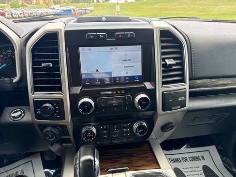 Used 2019 Ford F150 Lariat w/ Equipment Group 502A Luxury AWD/4WD image 23