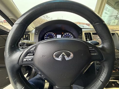 Used 2013 INFINITI G37 x w/ Premium Pkg image 21
