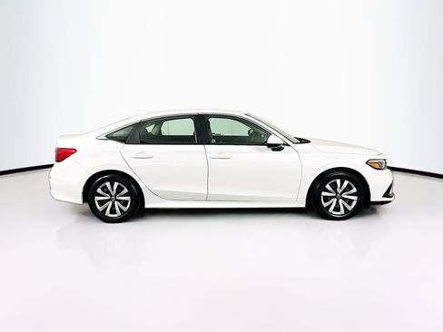 Used 2023 Honda Civic LX image 10