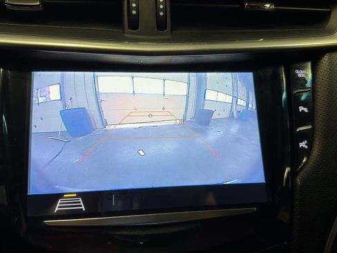 Used 2018 Cadillac XTS Luxury image 25