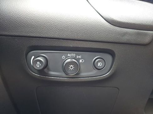 Used 2023 Buick Encore GX Select image 33