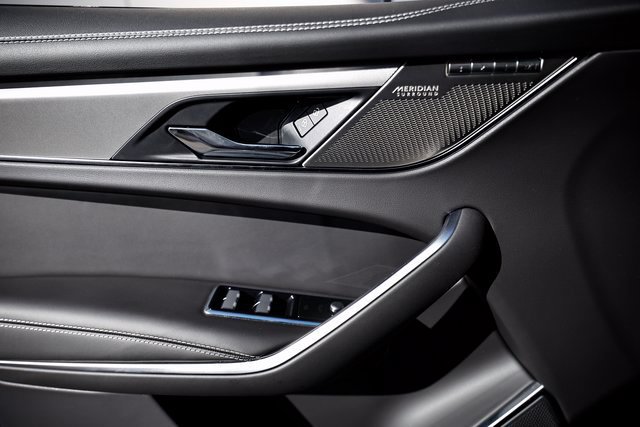 New 2026 Jaguar F-PACE R-Dynamic S AWD/4WD image 14