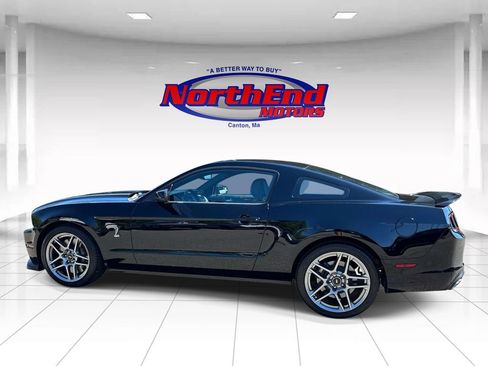 Used 2013 Ford Mustang Shelby GT500 RWD image 6