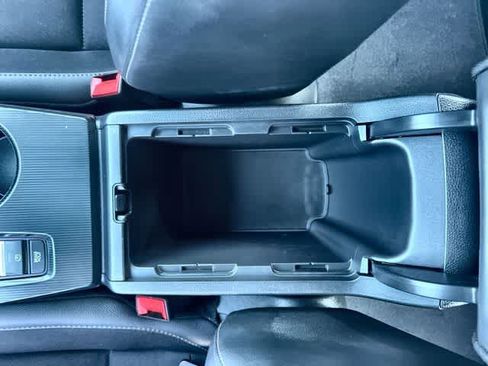 Used 2025 Honda Civic Sport image 27
