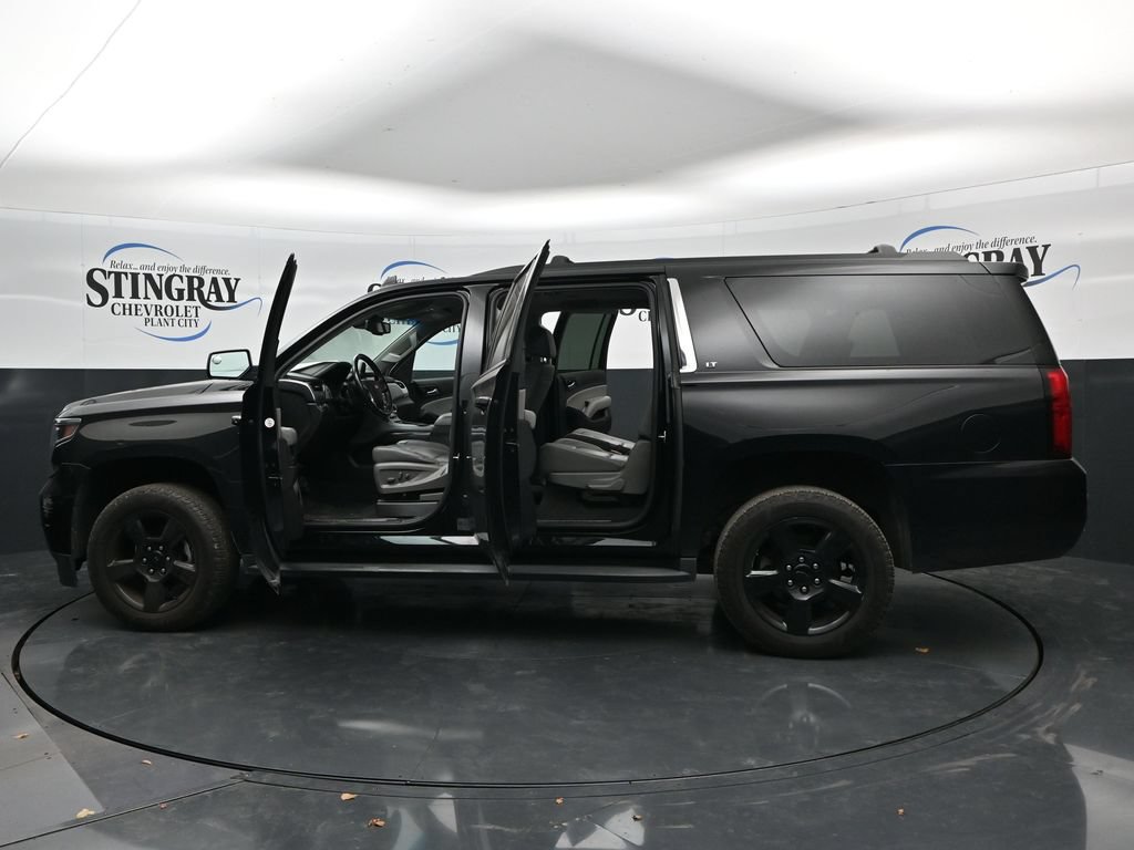 Used 2020 Chevrolet Suburban LT w/ LT Midnight Edition RWD image 37