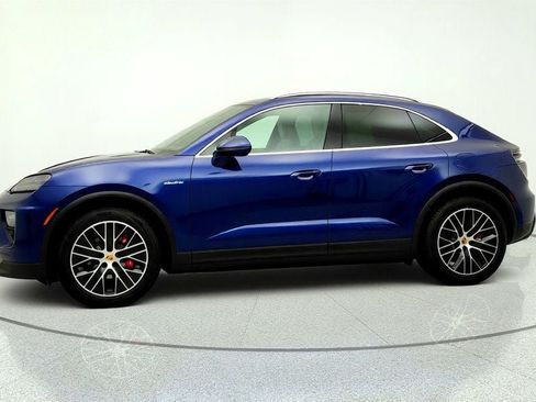 Used 2025 Porsche Macan 4S Electric w/ Premium Package AWD/4WD image 8